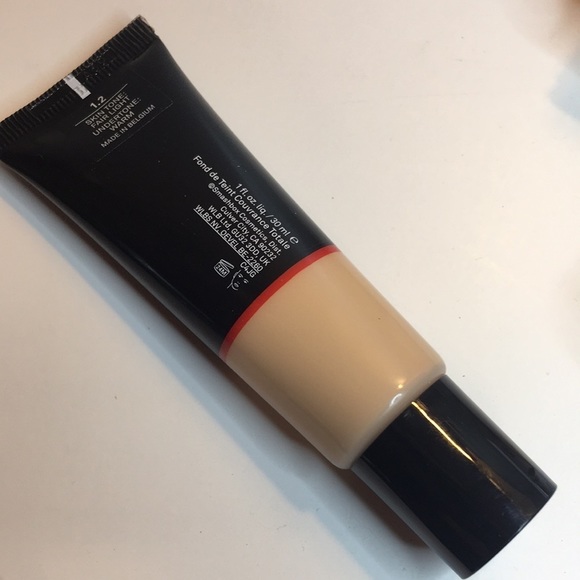 SMASHBOX Full Foundation •1.2 Fair Light - Picture 5 of 6